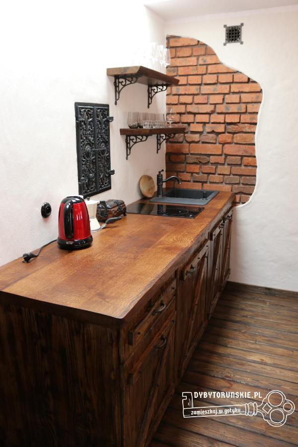 Dyby Toruńskie 8 *